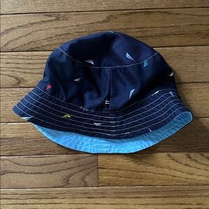 NAUTICA Kids Bucket Hat with Sailboat Accents navy blue size 5 6 sun hat EUC